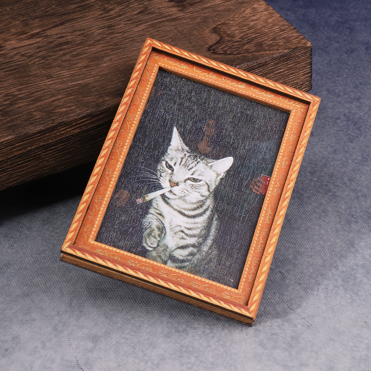 Quirky Smoking Cat Wooden Fram - огляд і ціна Commercial Kitchen Fridge